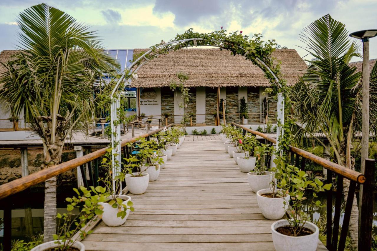 Good Time Relax Resort Kampot Eksteriør billede
